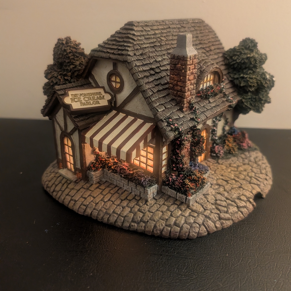 Hand-Painted Village Ice Cream Parlor Figurine - Brown & Cream